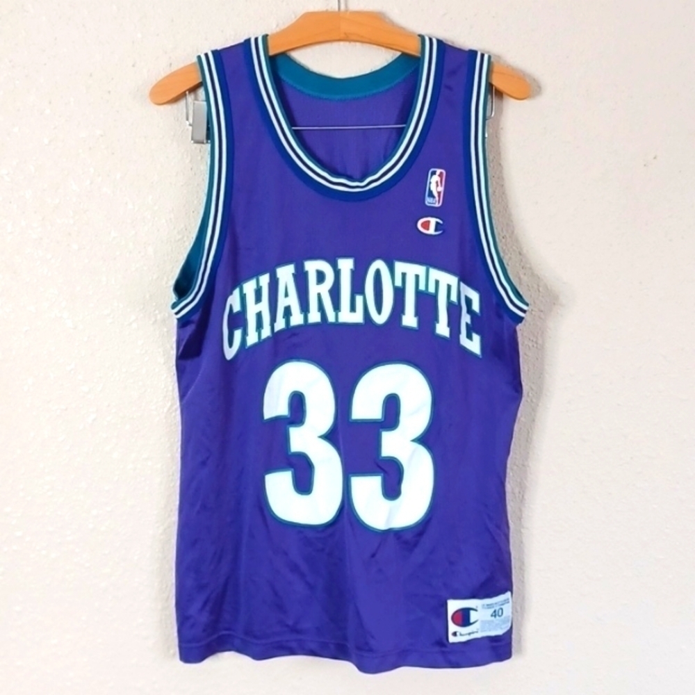 VINTAGE Champion Alonzo Mourning Hornets Jersey.